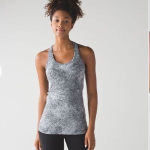 Lululemon Cool Racerback II size 4 NWT